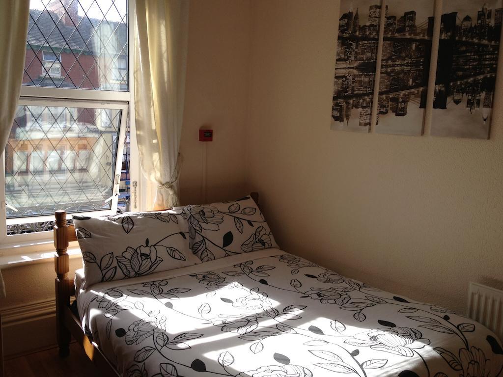 Phillips Apartments Blackpool Camera foto