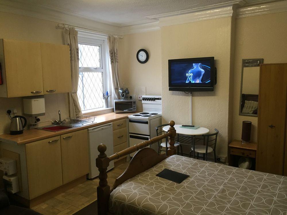 Phillips Apartments Blackpool Esterno foto